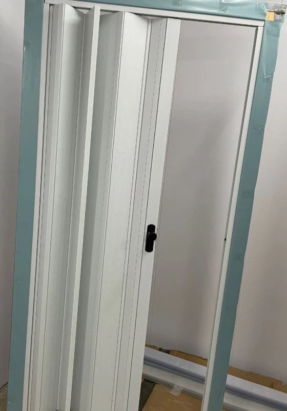 Muslim favorate Separate PVC folding door